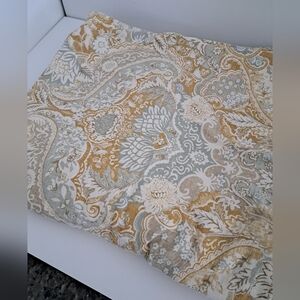 Pottery Barn Celeste Damask Twin Duvet Cover
